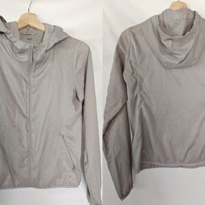 Uniqlo Jacket Lightweight‎ Windbreaker Hooded Light Gray XS